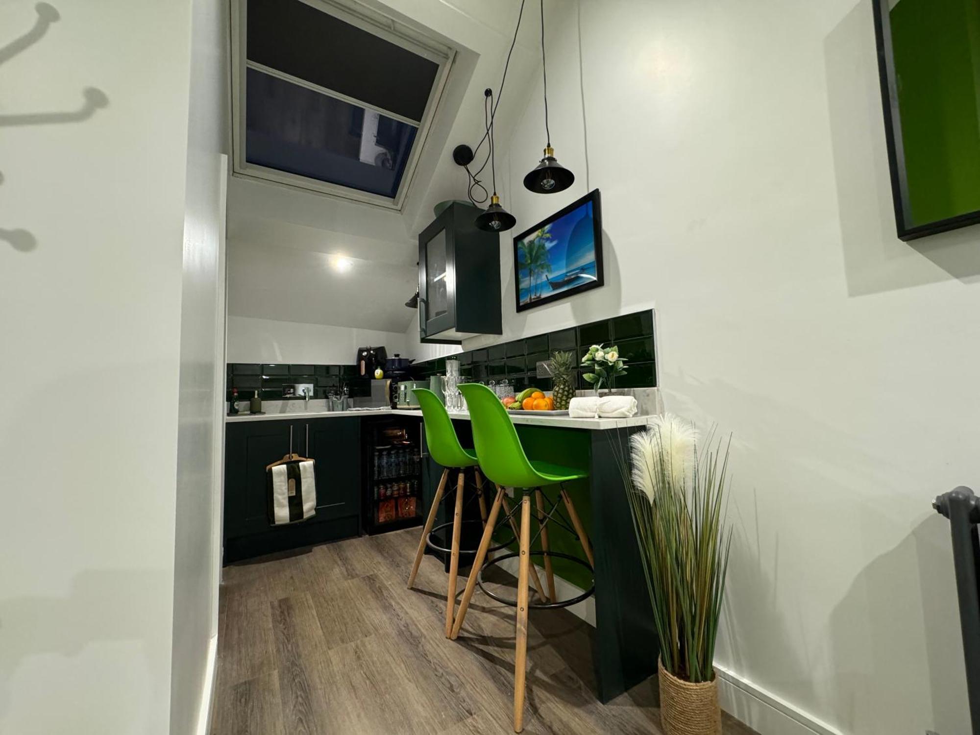 Southgate Luxury Apartments Elland Ngoại thất bức ảnh