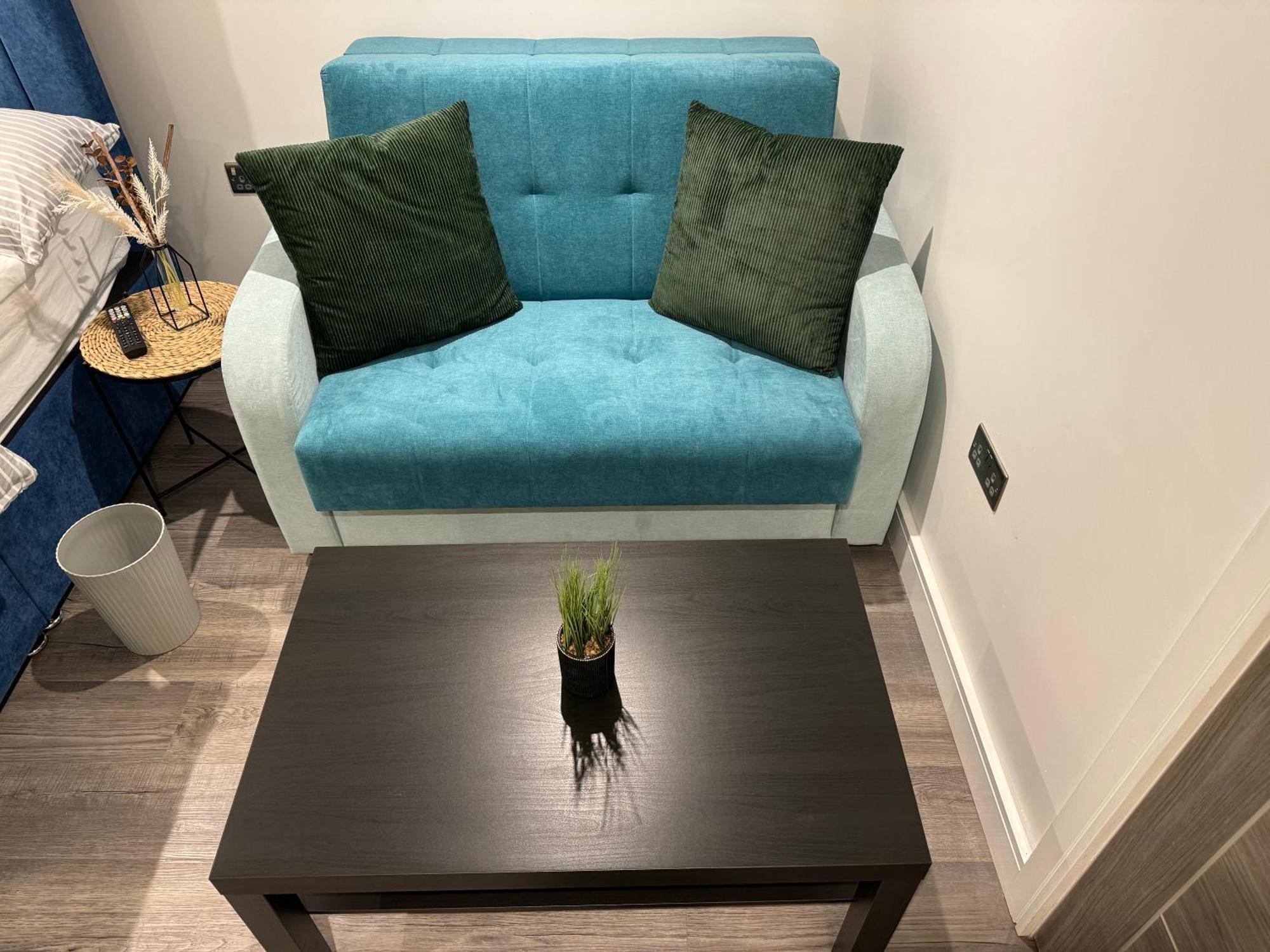 Southgate Luxury Apartments Elland Ngoại thất bức ảnh